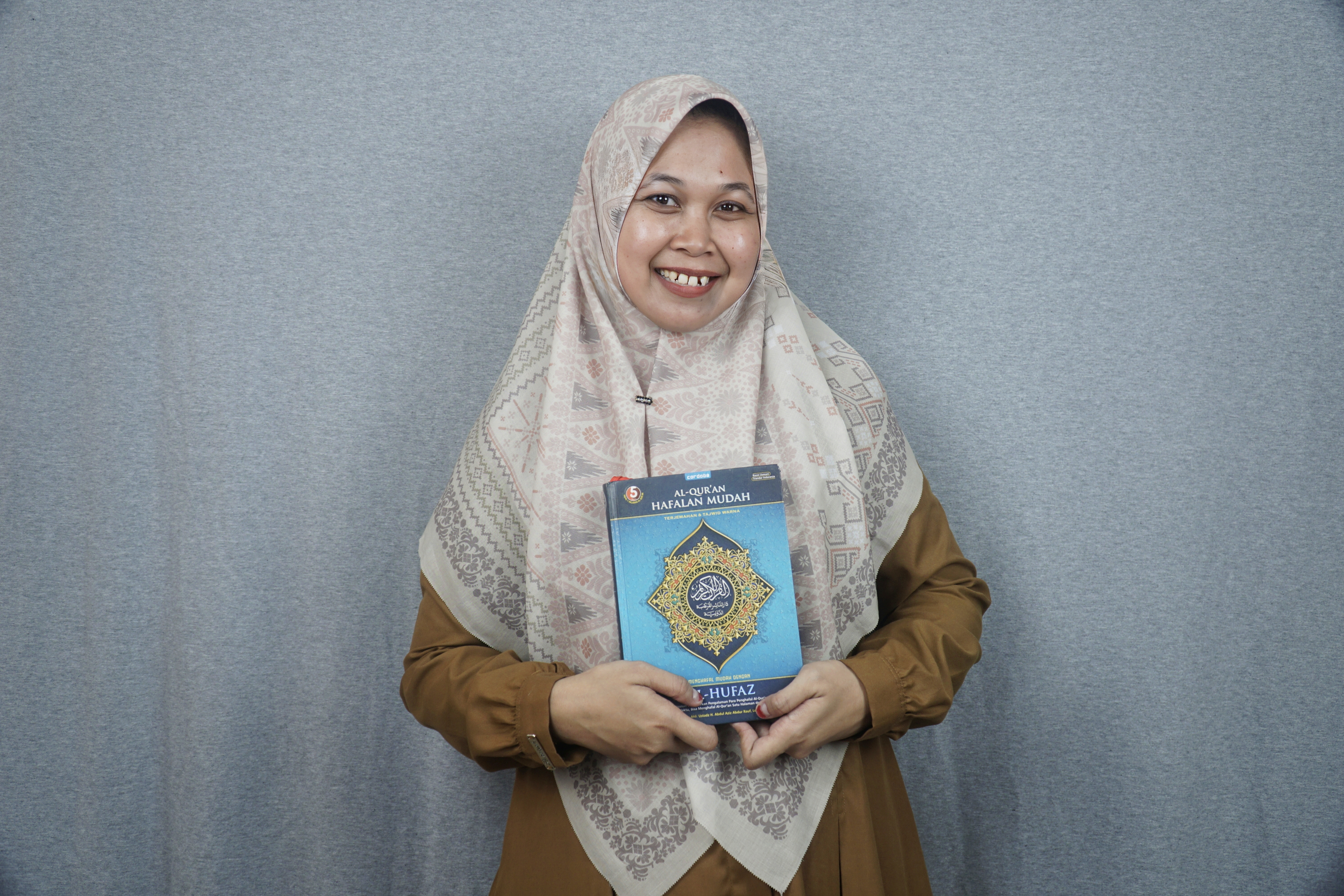 Foto AYU DESTI AMALIAH, S.Pd